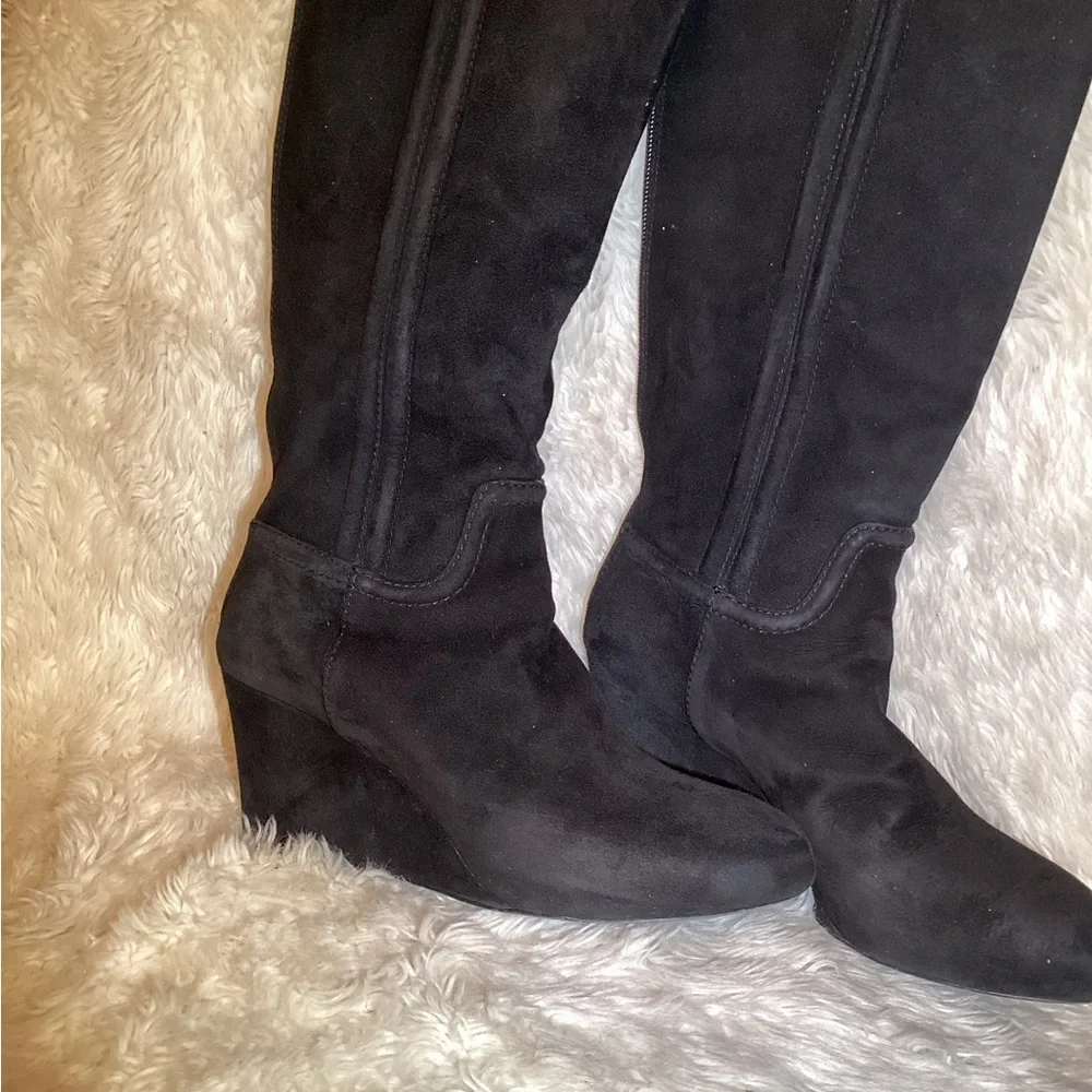 Tory Burch Irene Tall Black Suede Wedge Boots size 7